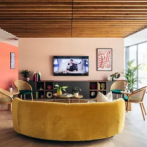 https://increible-estudio-en-pamplona.sansebastianhotels.net