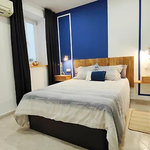 https://apartamento-junto-a-calle-larios.hotelsinnerja.org