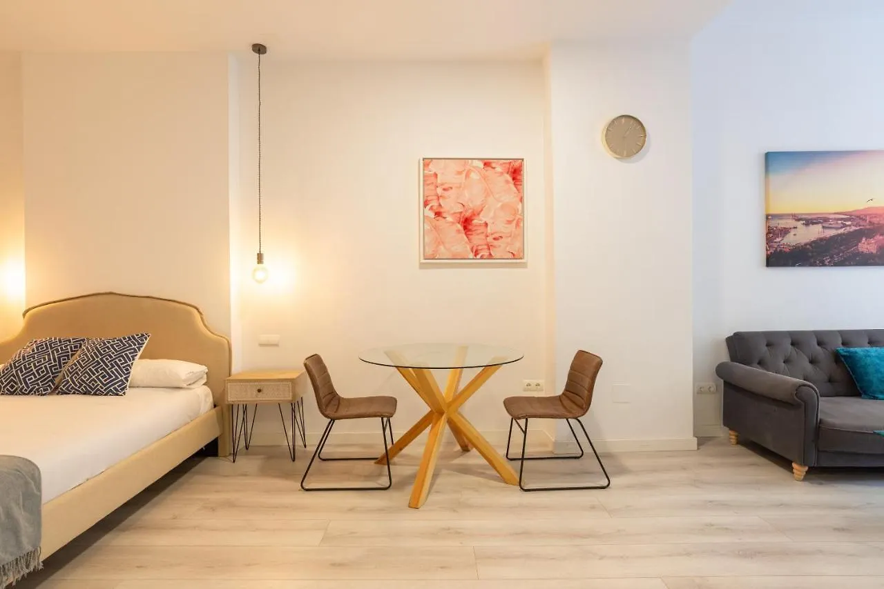 Urbe10 Plaza De La Constucion Premium Loft Apartment Malaga