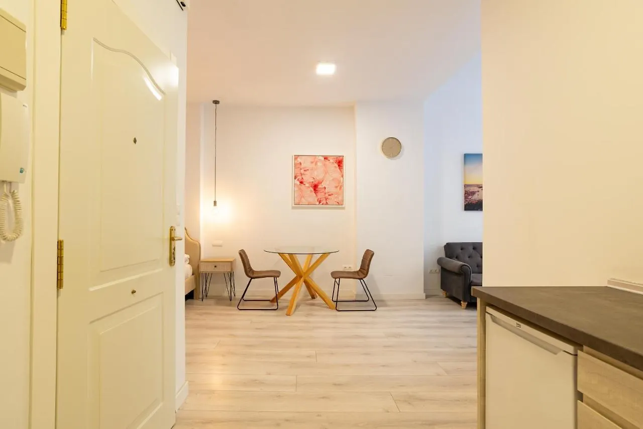 Urbe10 Plaza De La Constucion Premium Loft Apartment Malaga 0*,  Spain